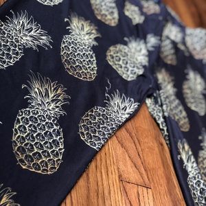 Charlie’s Project TC Pineapple leggings NWT